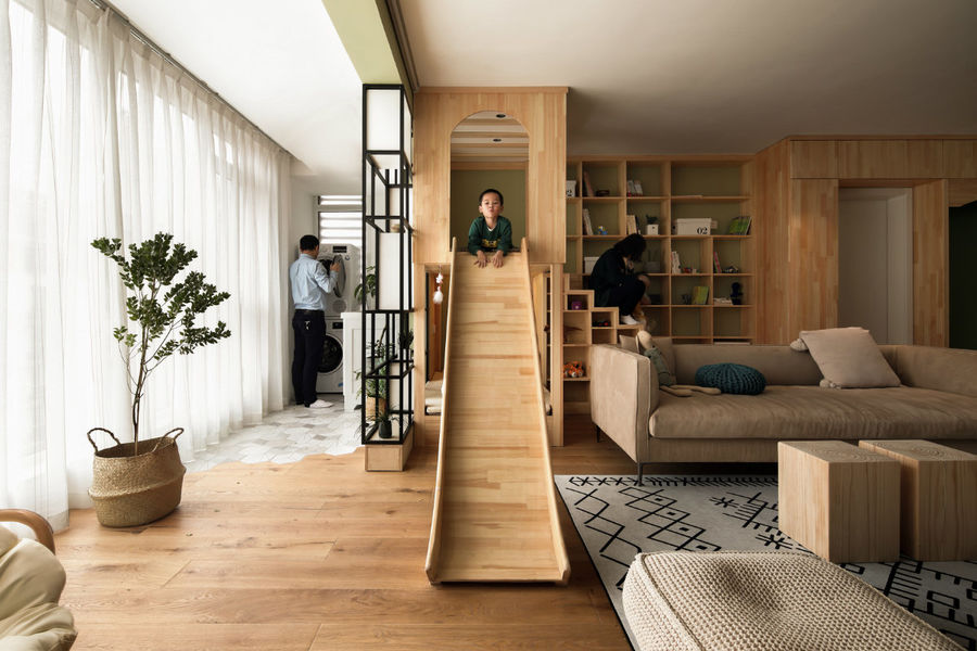 有娃家庭的客厅怎么布置?学她这样装太有趣,生二胎三胎都很实用