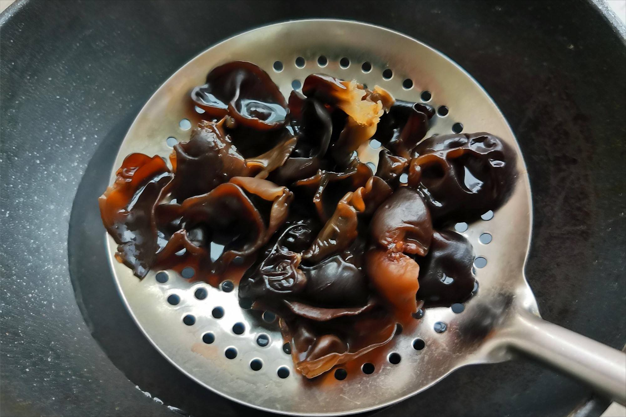 哪种海参有补钙效果,最补钙的食物其实是它