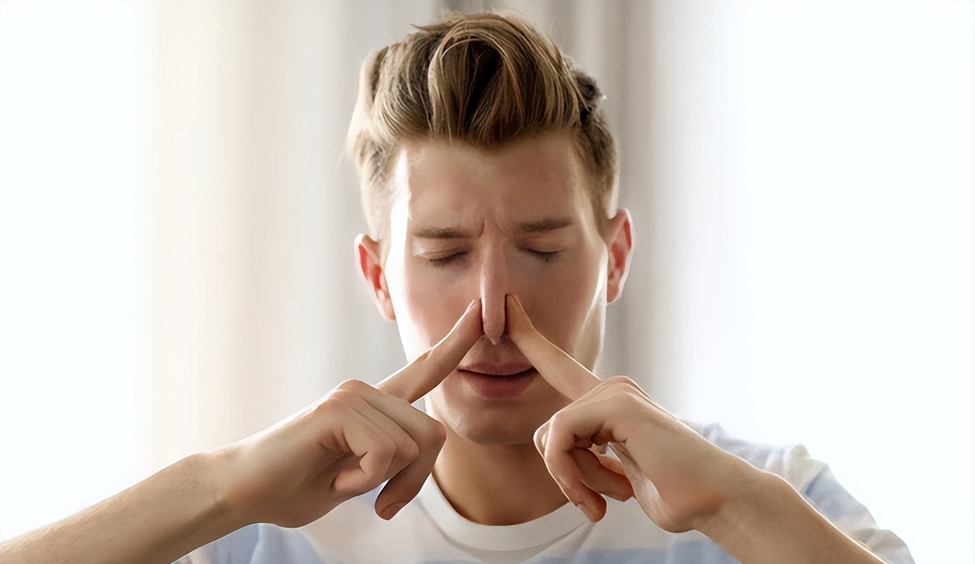 身上有怪味是大病的预兆,人如果生大病了身上会有异味