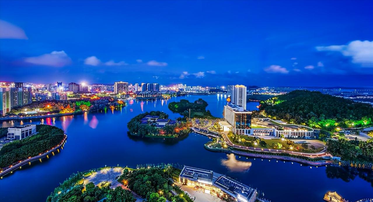 *江阳**是哪个省的城市？有人说是牛羊聚集的地方，有人说是牛羊集市