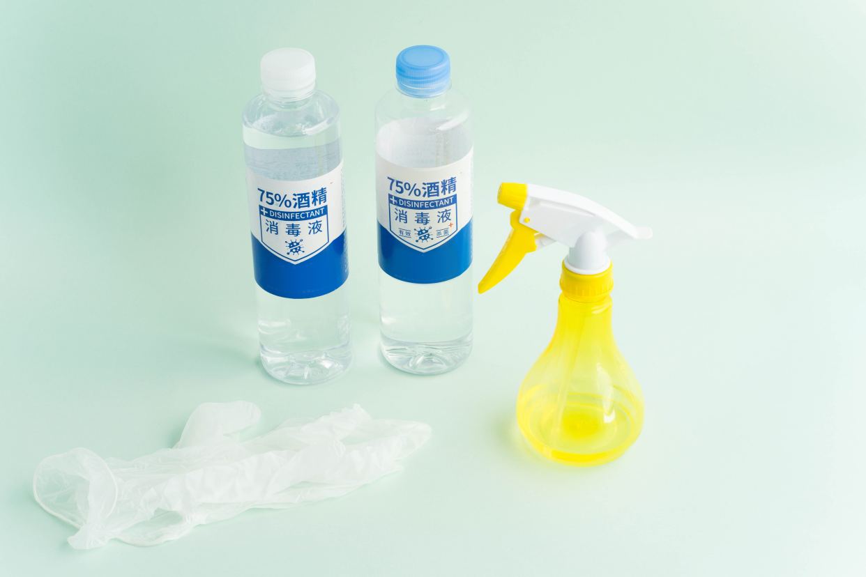 为什么洗完鞋鞋子变臭,鞋子一穿就臭怎么去除