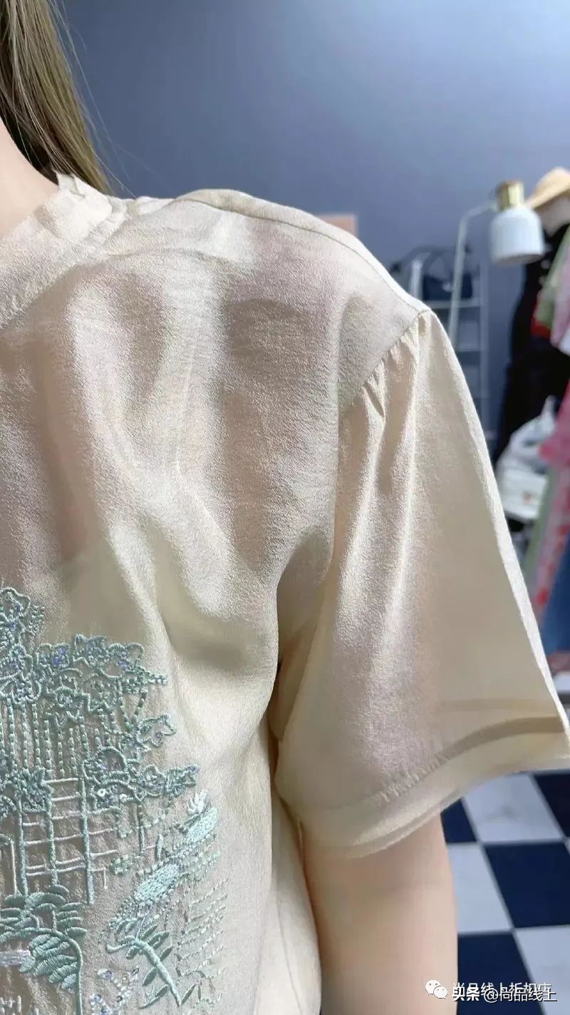 【秋水伊人CHIU·SHUI】女装，一口价179元任选1件、188元任选2件