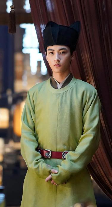 关晓彤红楼梦贾元春造型,关晓彤演薛宝钗