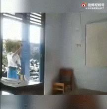 家里监控回放太揪心,家庭监控真实事件