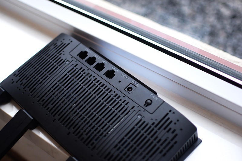 华为路由器ax3pro与tplinkax3000,飞邑穿墙王wifi路由器