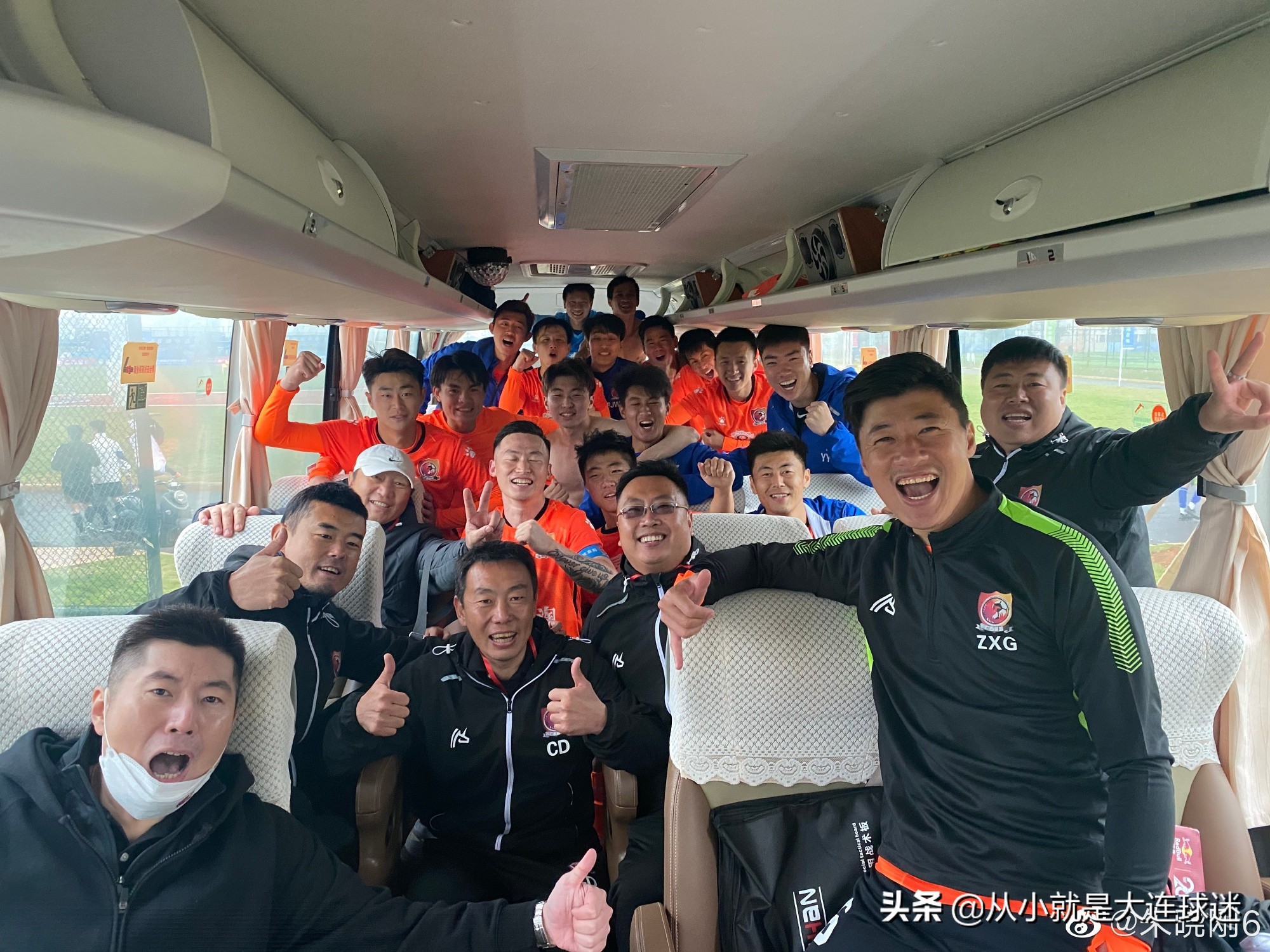 时隔两年再次回到辽宁主场,时隔十年再次身穿4号球衣