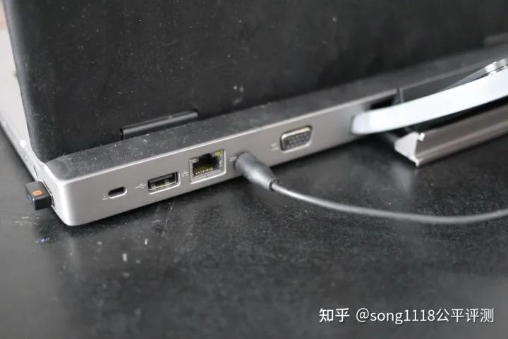 坚果ntn显示器,坚果TNT工作站显示器