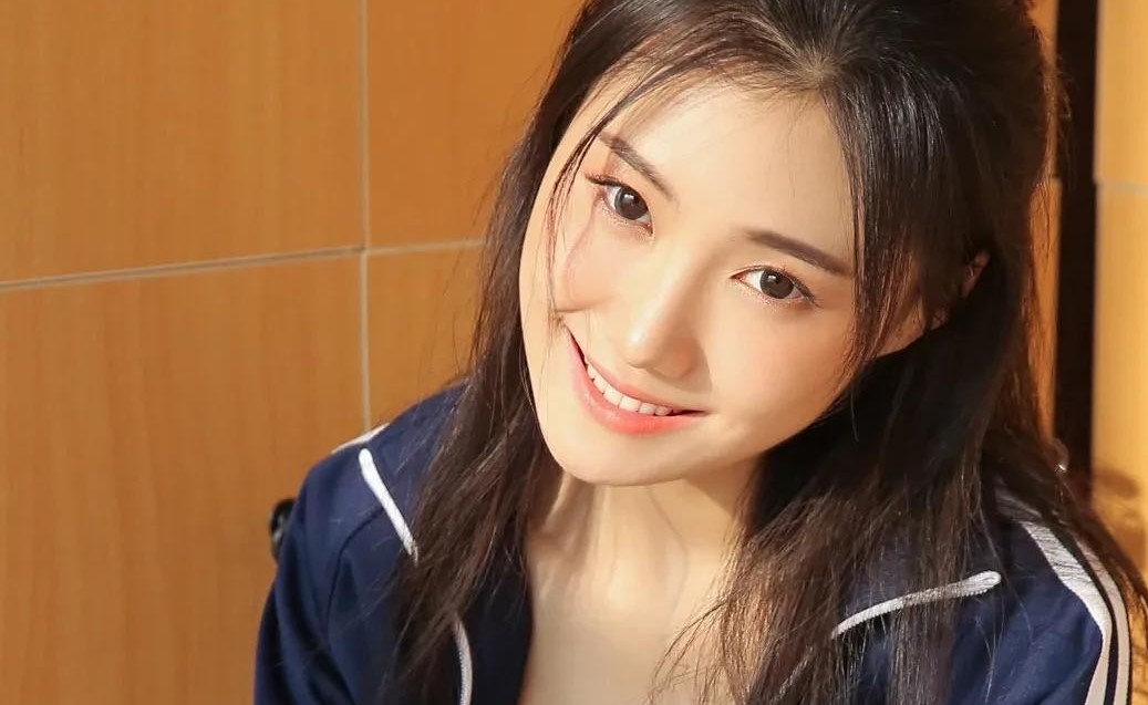 微信怎么聊天找话题刚认识的女生,如何和刚认识的女孩聊天找话题