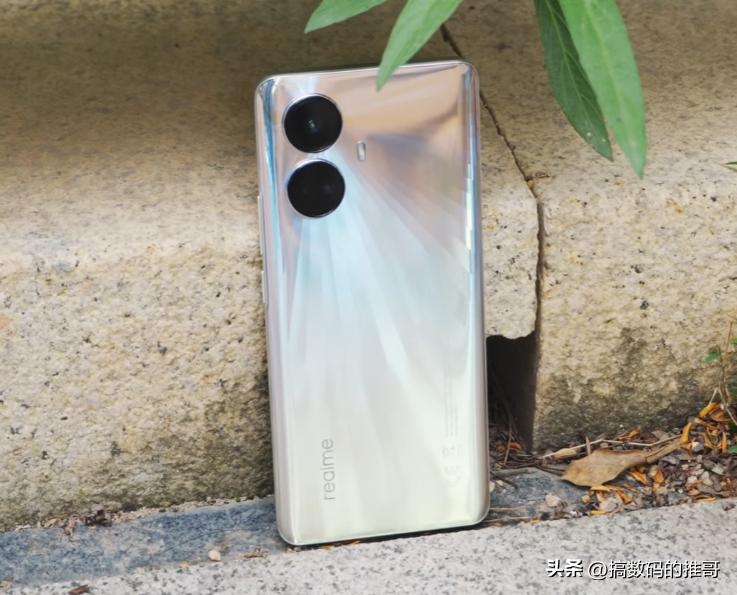 安兔兔手机性价比排行realme,2019最强千元机realme