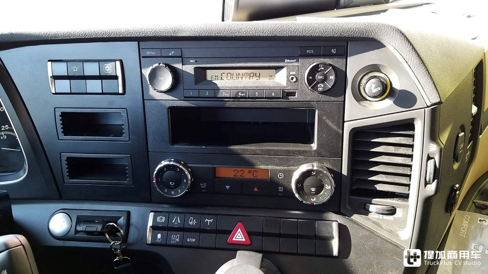 6x6全轮驱动自卸车,6x6重型牵引车