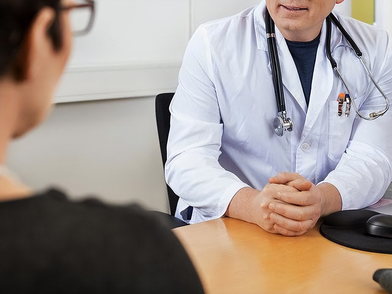 体检颈动脉有斑块但血流未见异常,体检有颈动脉斑块怎么治疗啊