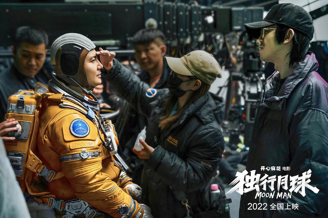 我敢断言，这部“含腾量”100%的科幻喜剧，会是暑期档一幅王炸