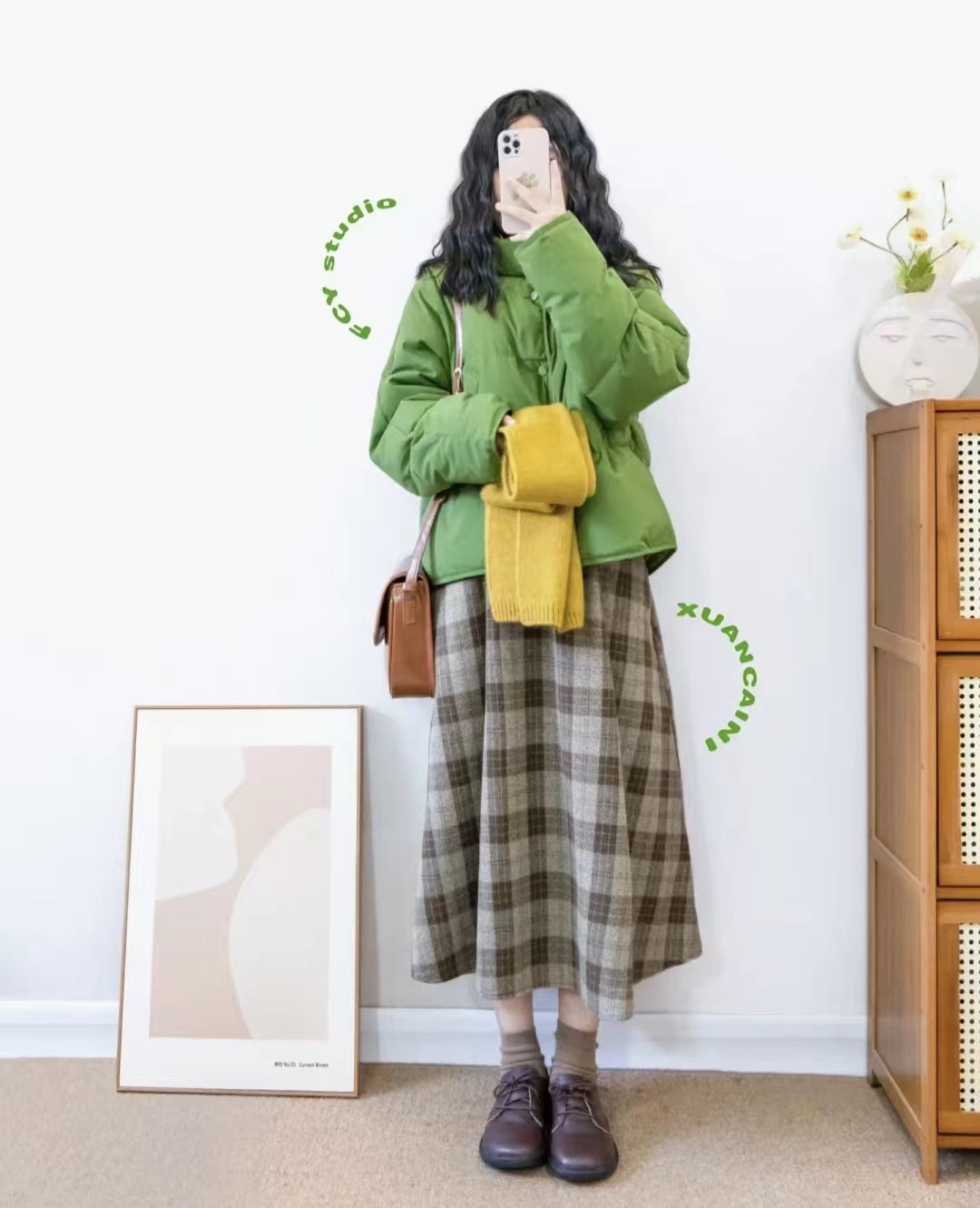 冬季穿什么颜色的羽绒服比较百搭,每个色系都很好看