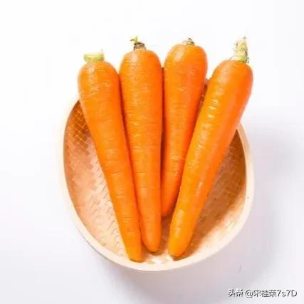 坐月子后怎么补充蛋白质,坐月子为啥多吃富含蛋白质维生素