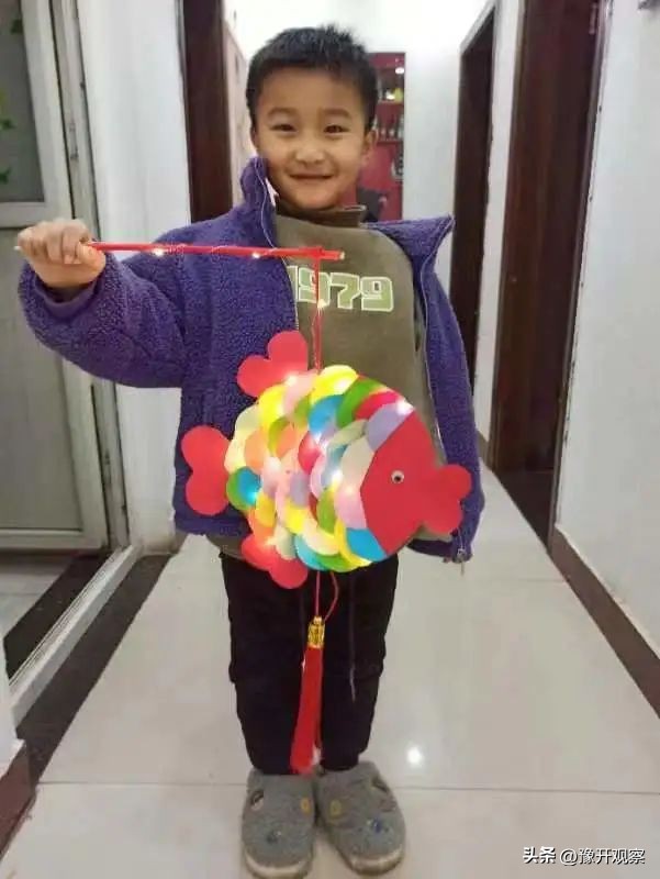 小学生元宵节做花灯活动,小学元宵节做花灯