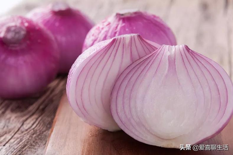 三伏将至，如果条件允许，要常吃5种食物，温阳又防暑平安过三伏