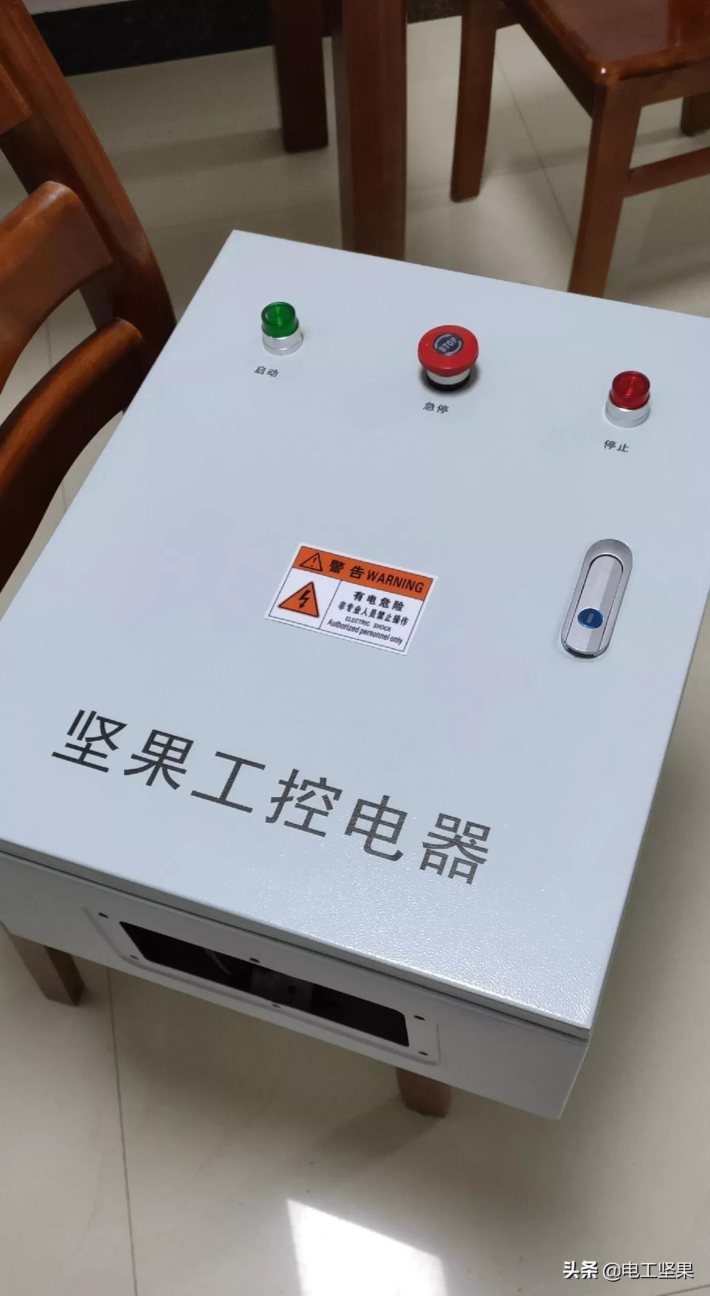 怎么做好维修电工本职工作,维修电工入职做哪些工作