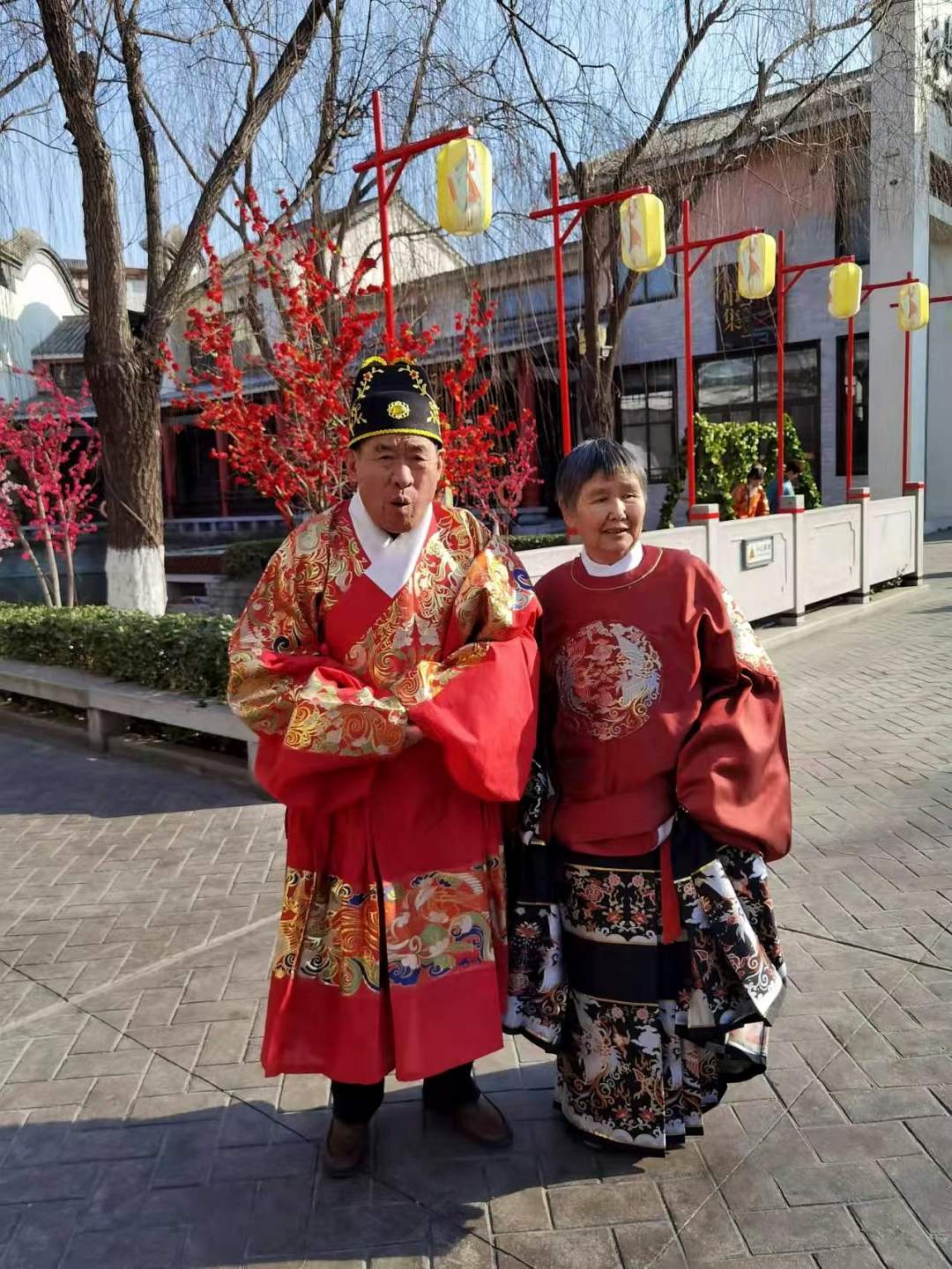 记者陶俊峰近照,新华社记者陶俊峰