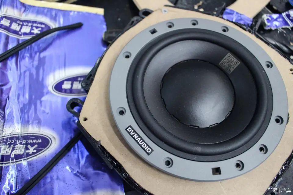 宝马x6标配什么音响,宝马x6音响效果dj