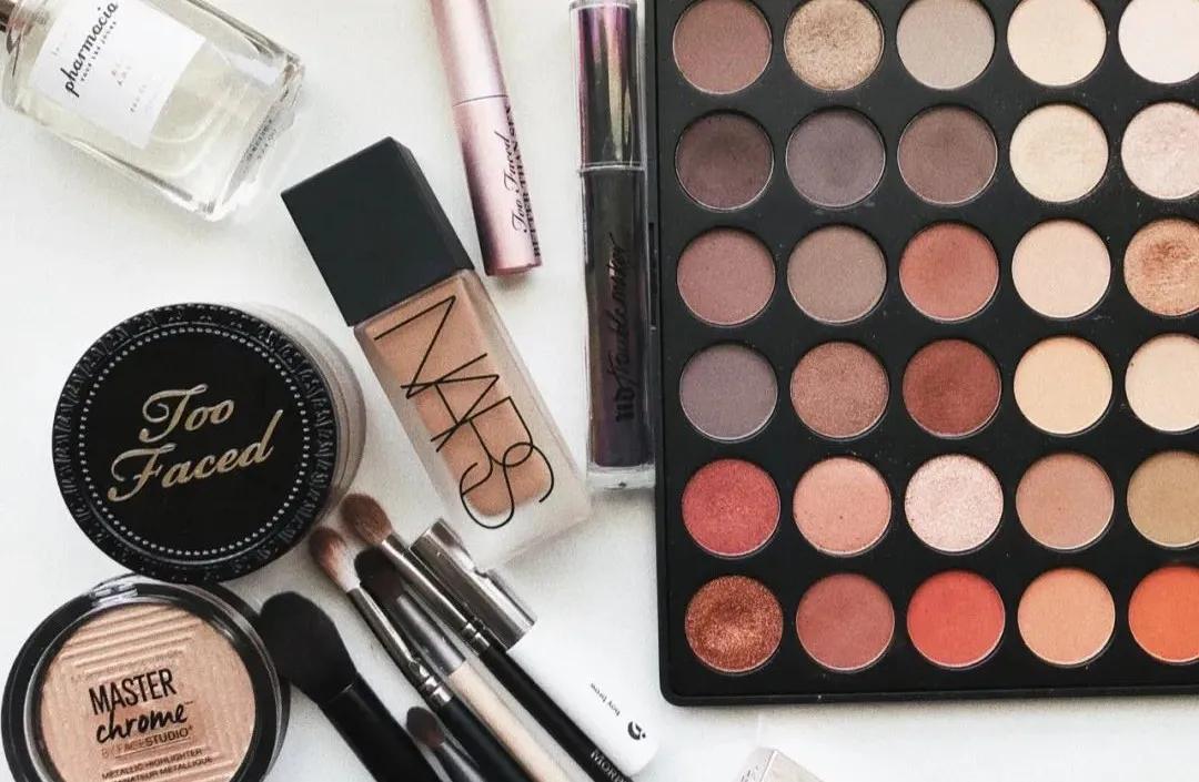 打破窘境，美妆傍上黑科技｜参加观察室