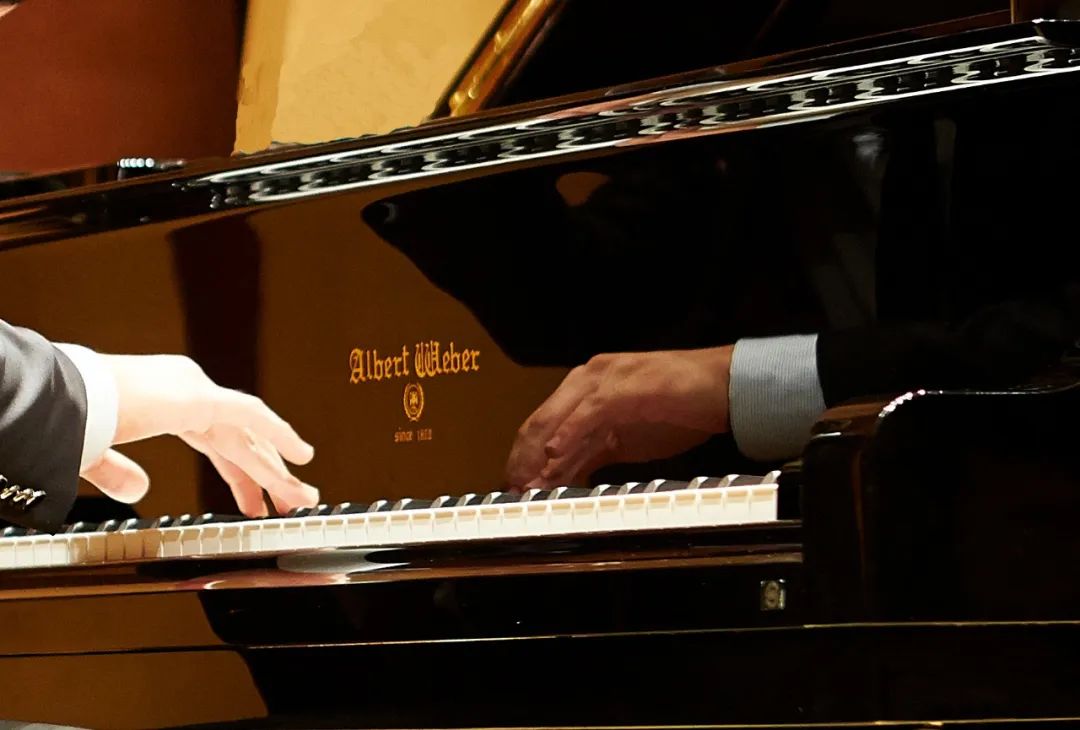 宁波有什么品牌钢琴,英昌u3和英昌wuc110钢琴哪个好