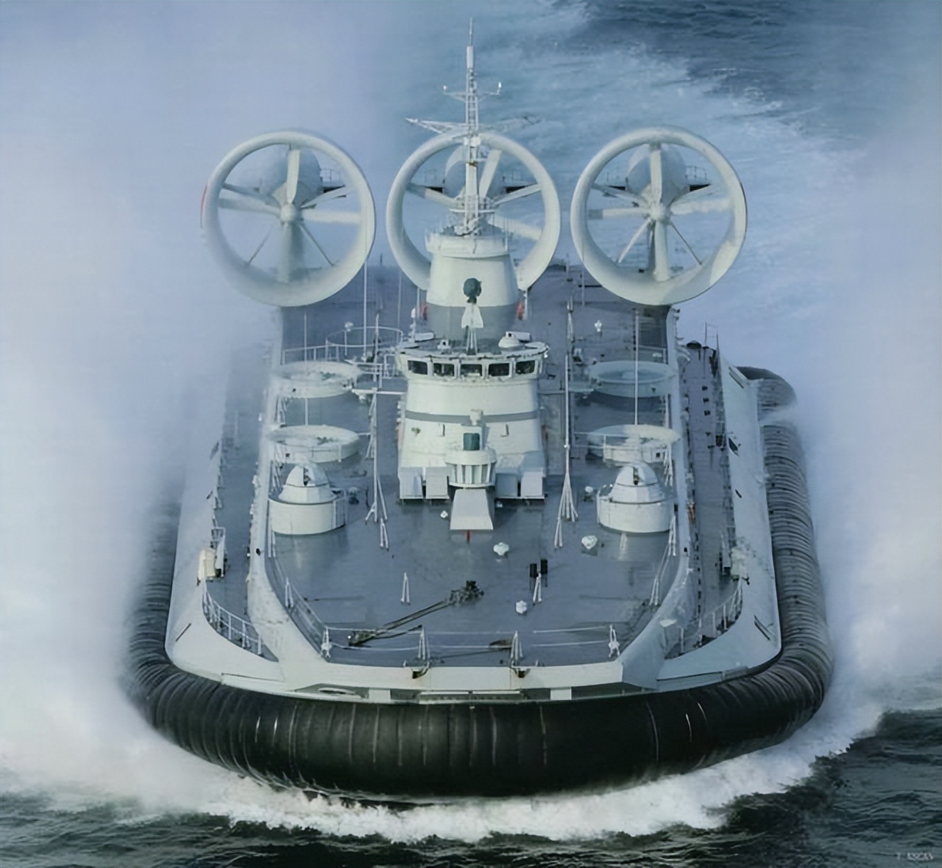 美媒:花3亿美元买4艘欧洲野牛,中国人傻钱多!结果被打脸