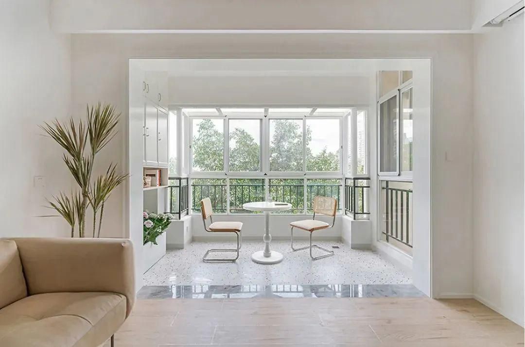 小三室2022装修风格现代简约轻奢,大平层装修风格大全2022新款