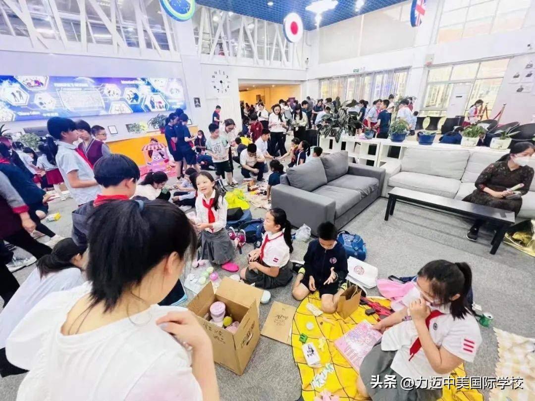 小学生爱心义卖暖人心,以爱为名的义卖