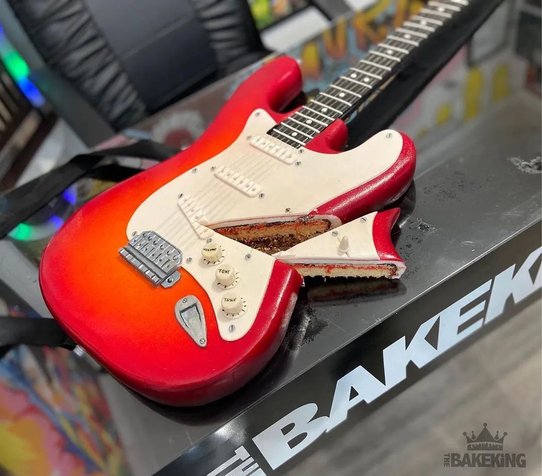 外国小哥制作魔法蛋糕,人体模型蛋糕