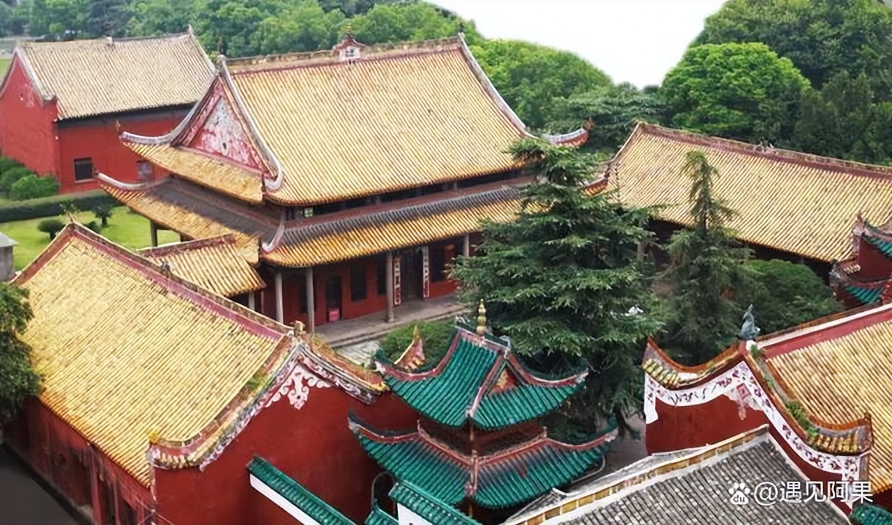 长沙理工大学与湖南科技大学如何选择？