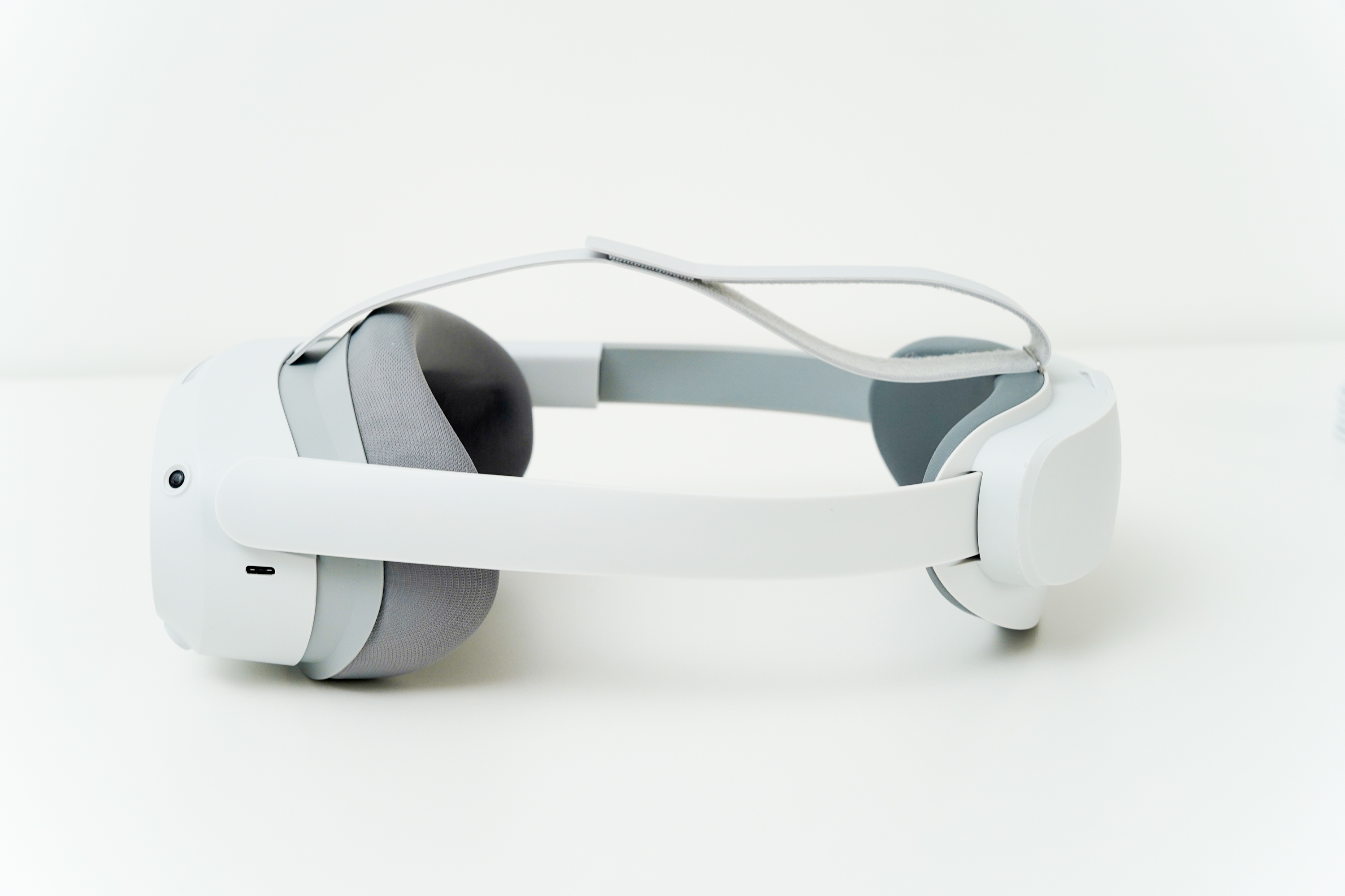 vr一体机pico4真实体验,vr一体机pico4真实测评