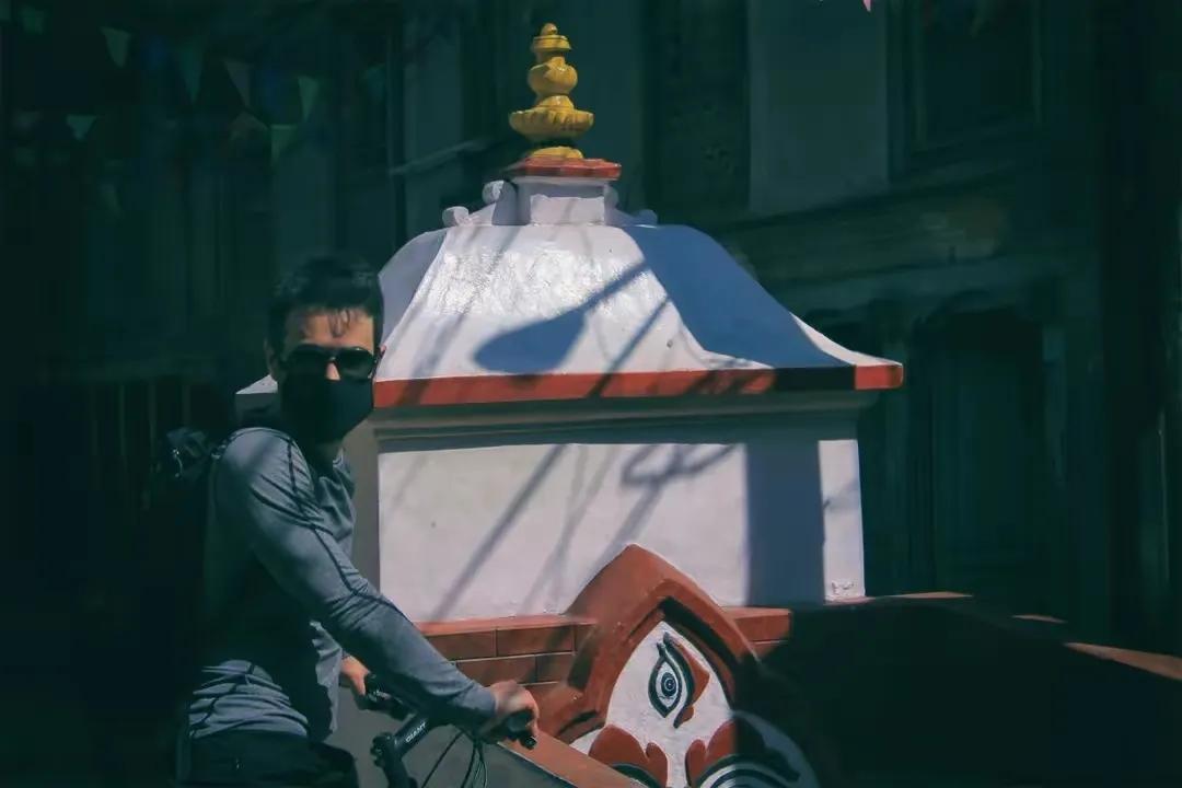 尼泊尔高山集市,尼泊尔被称为高山之国