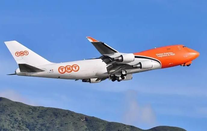 国际四大快递的优势对比,德邦快递与顺丰快递优势