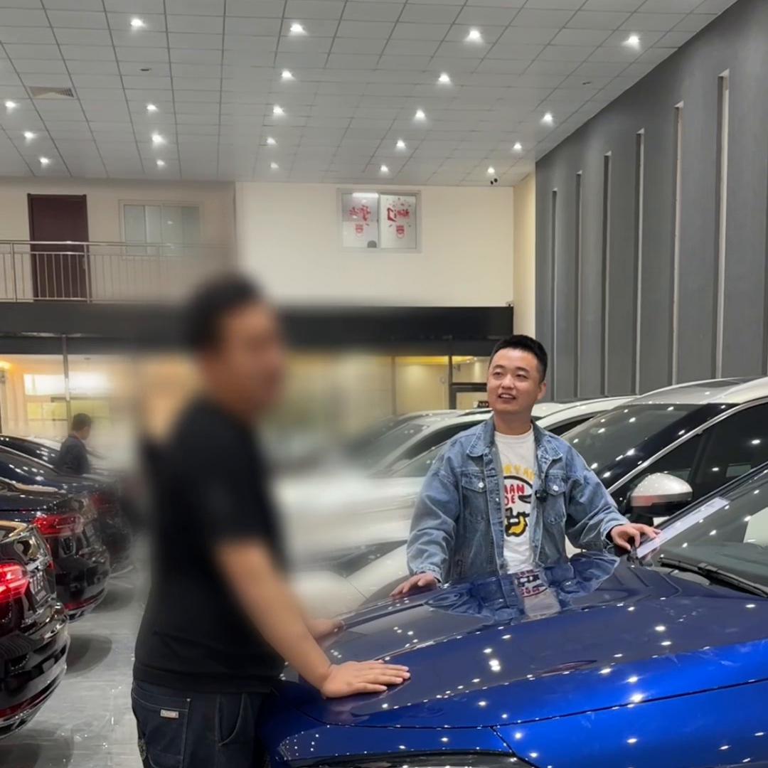 买车喜提新车,夫妻俩全款喜提新车