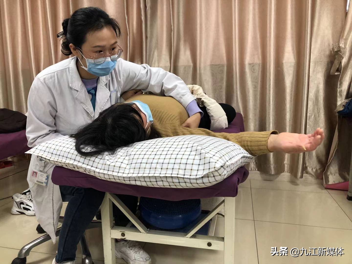 总是在安慰常常去帮助——九江学院附属医院康复治疗师余艳月