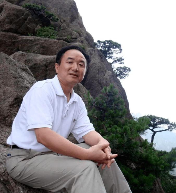 【文史英华】试看星移随物换芳馨依旧漫人间——赵义山《斜出斋韵语前集》赏评‖熊笃