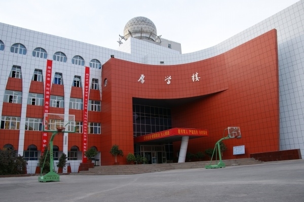 全疆前十名初中,疆内初中班学校排名最新