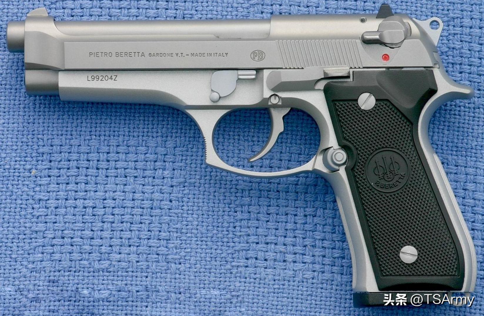 意大利黑手党手枪,意大利主战枪械