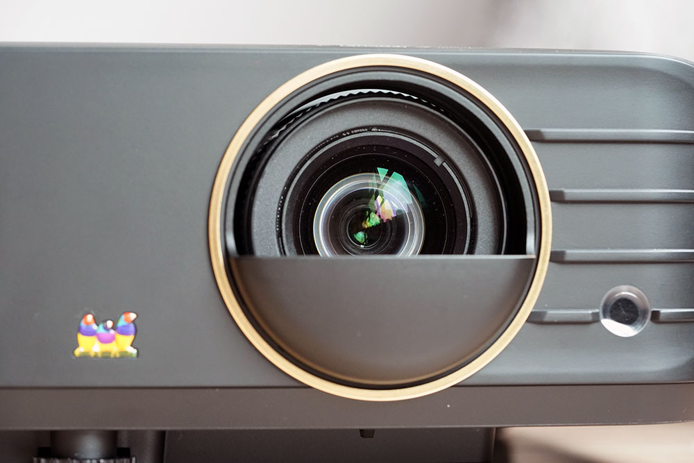 4k大芯片投影仪推荐,优派最新三色led投影tx500k