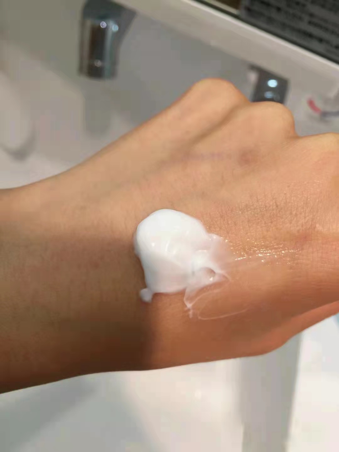 珂润面霜对比兰蔻菁纯哪个好,兰蔻面霜哪一款抗老保湿效果好