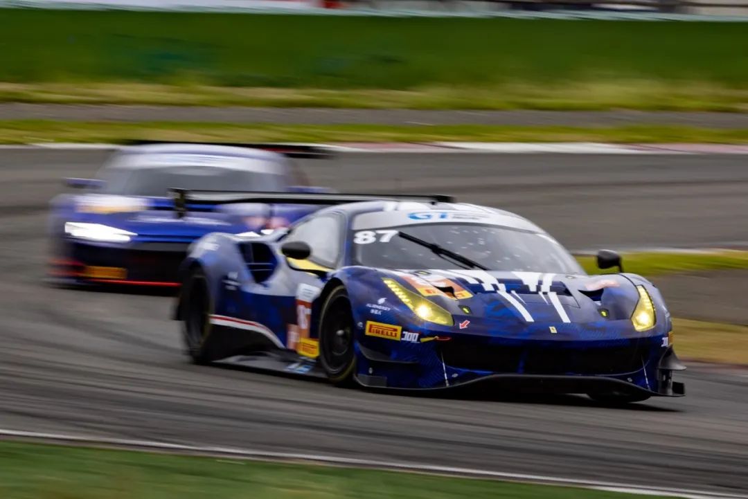 佳能eosr最新固件1.8更新,和摄影师互动的问题