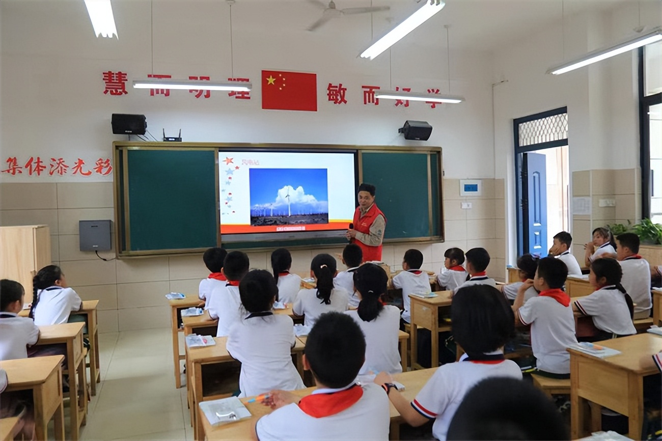 供电公司安全教育简报,供电公司六一节安全用电