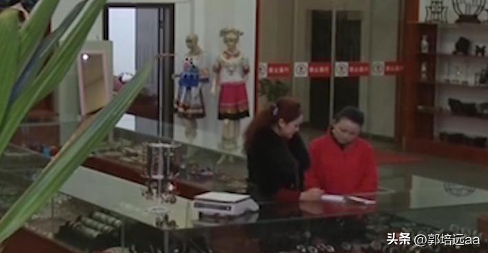 靠树叶一年赚8000万,一片树叶卖7000元