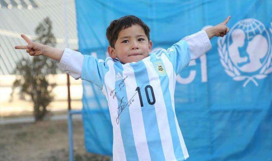 世界足坛最佳阵容全部来自西甲,世界足球最励志的球星