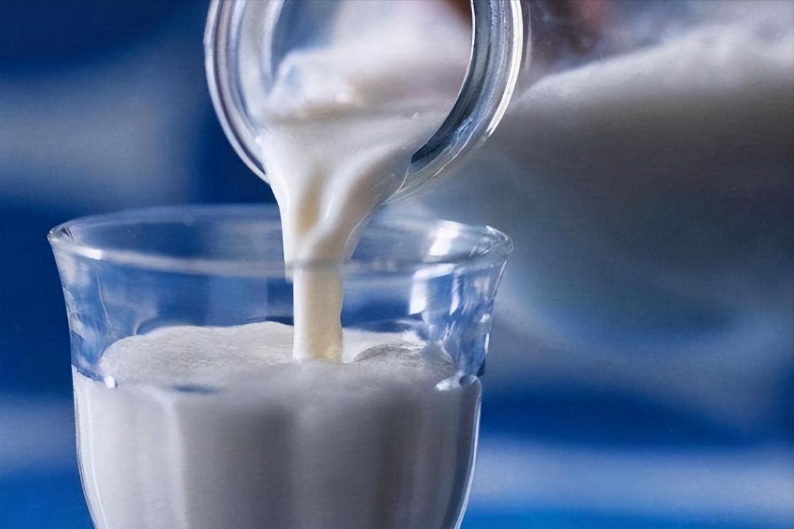 真纯牛奶和假纯牛奶编号,纯牛奶底部的数字代表什么