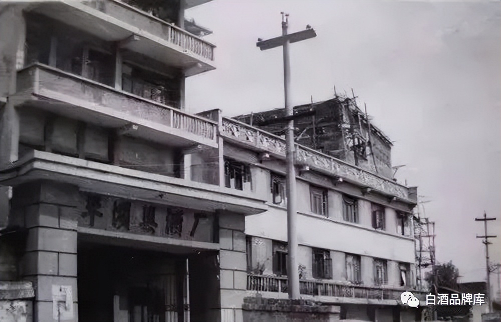 平坝大曲药香,药香型白酒代表典范