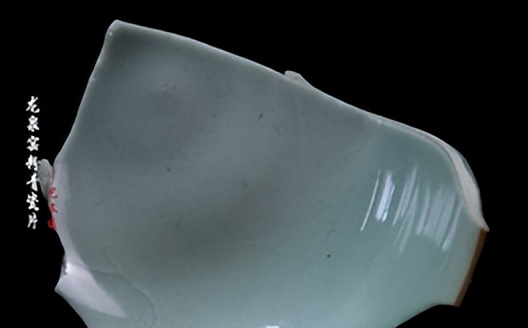 龙泉窑的釉色,宋代龙泉窑瓷器器型釉色特点图片