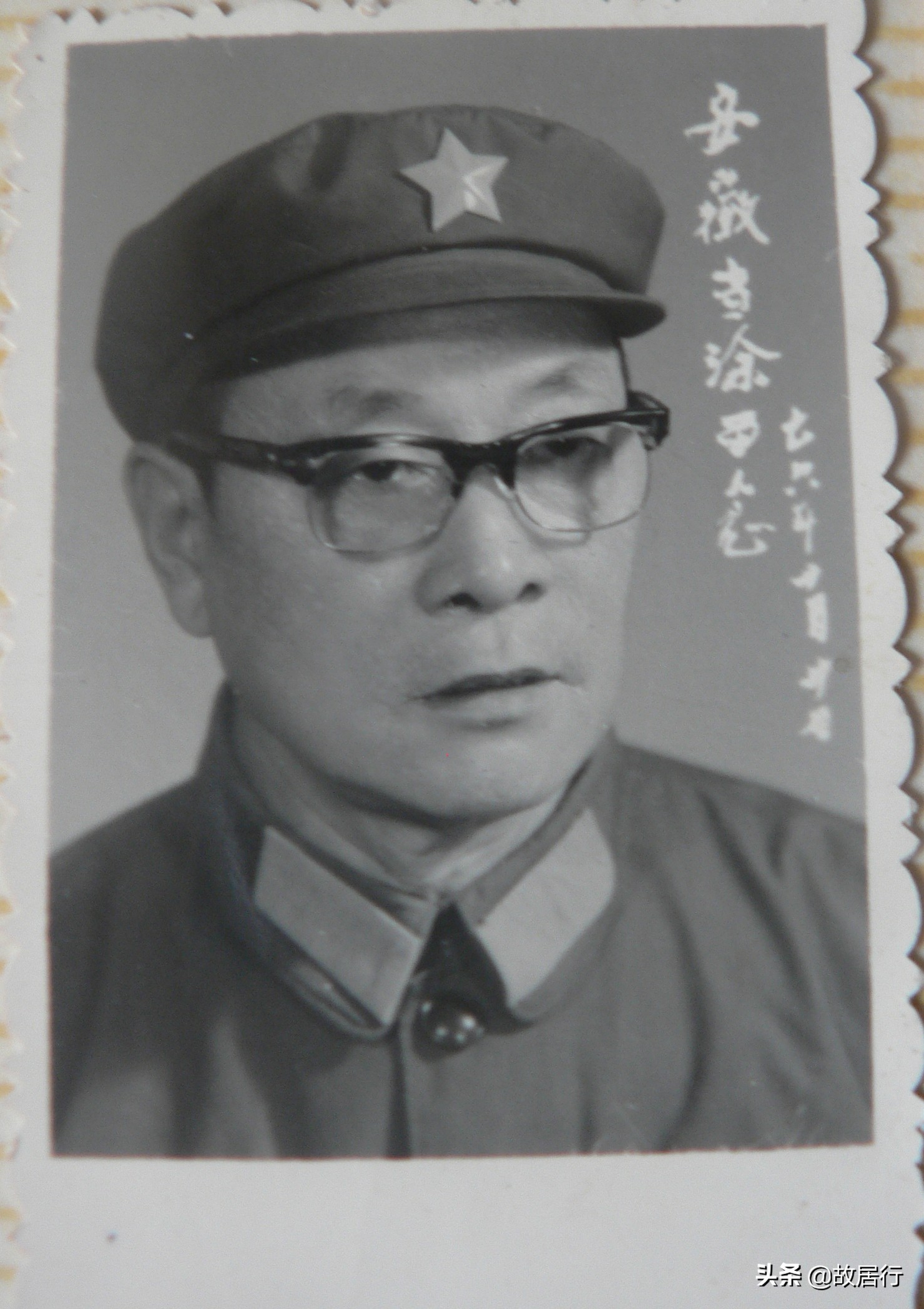 妻子身怀六甲不远千里来到京城,妻子身怀六甲接退伍兵哥哥