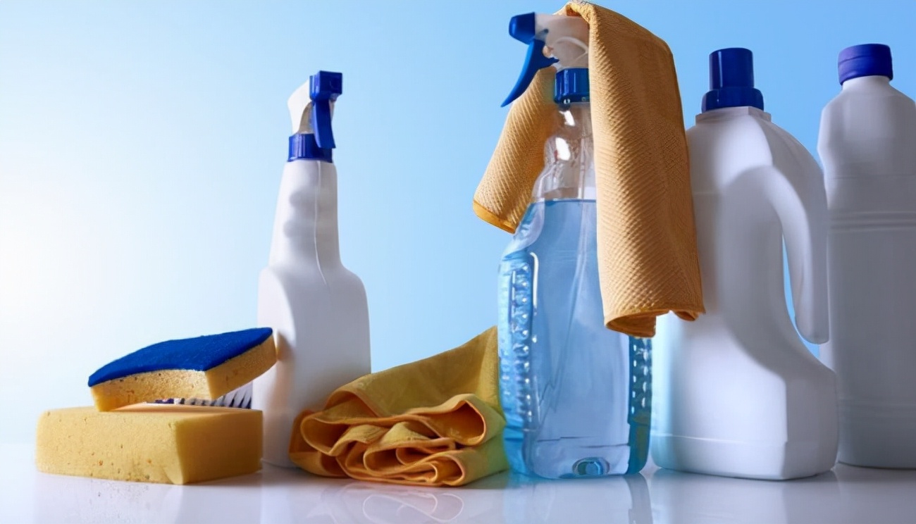 男人身体下面长虫子症状,男士器官上有小虫子怎么回事