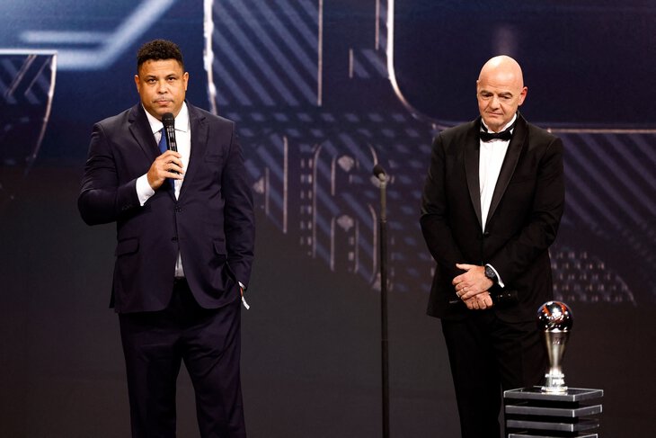 黑酷梅西，粉红摩根，国际足联颁奖典礼上的足坛时尚圈